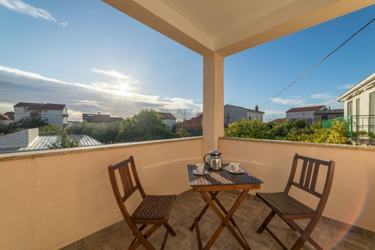 Apartments Jakovcev Betina  Ngoại thất bức ảnh