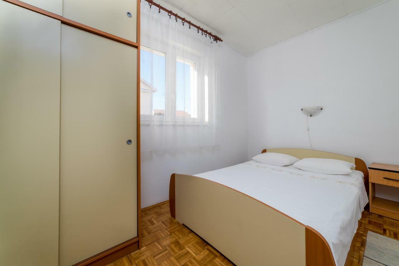 Apartments Jakovcev Betina  Ngoại thất bức ảnh